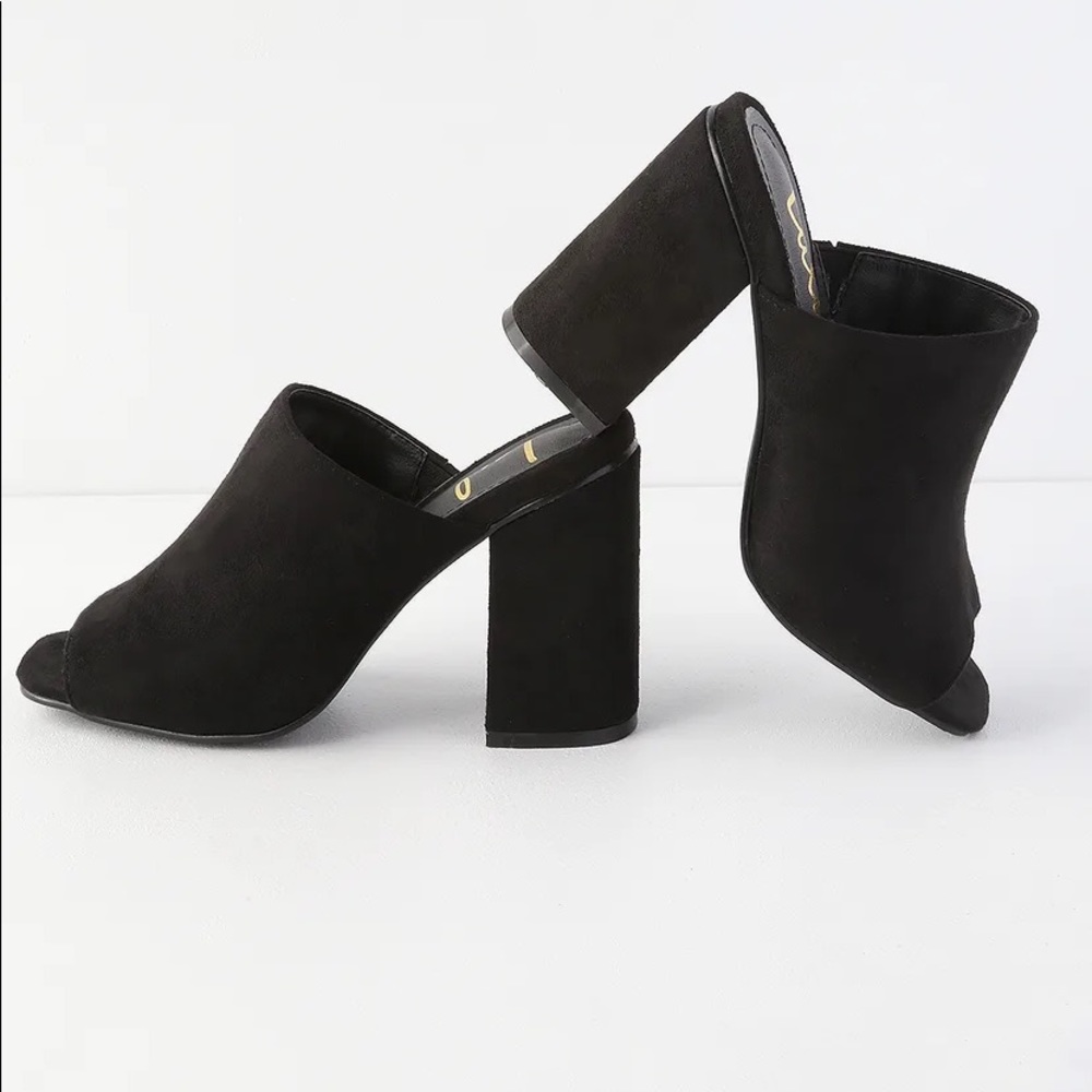 🖤 Raelynn Black Suede Peep-Toe Mules 🖤